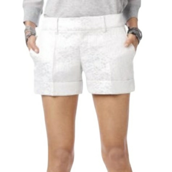 White Metallic shorts - Picture 5 of 6